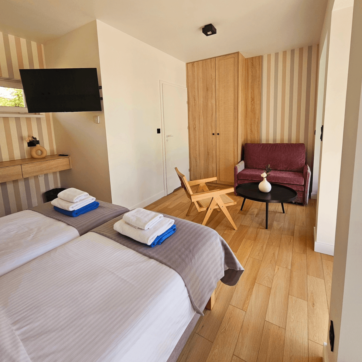 Screenshot 2025-12-02 at 19.00.12